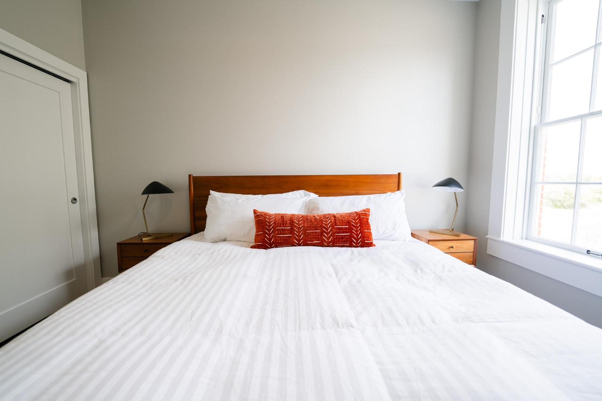 Western 1924 Luxury Lofts Martindale المظهر الخارجي الصورة