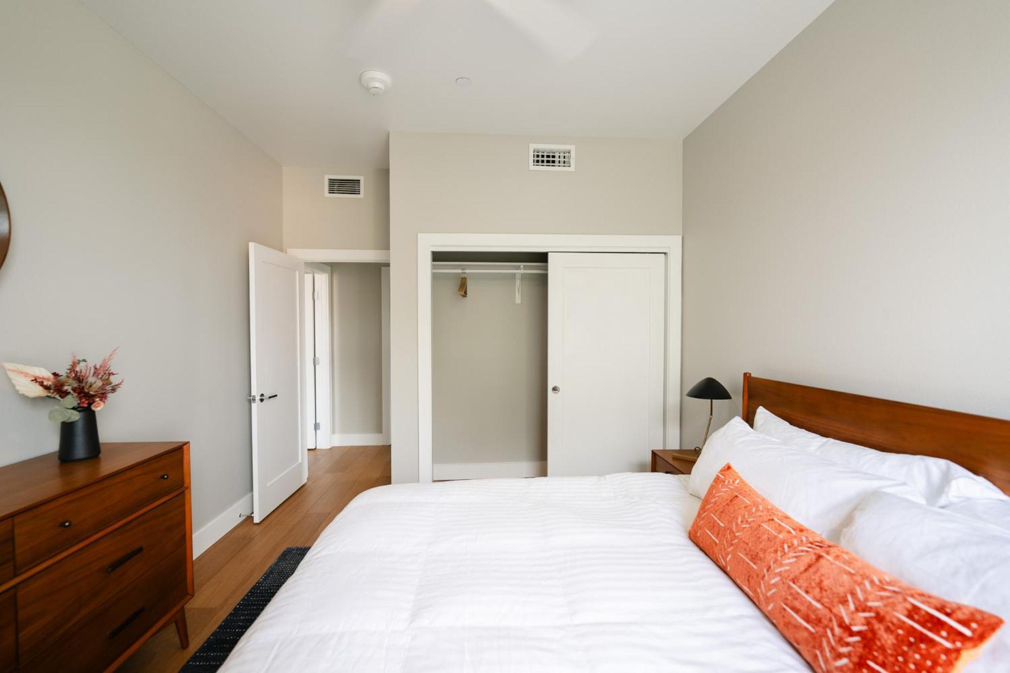 Western 1924 Luxury Lofts Martindale المظهر الخارجي الصورة