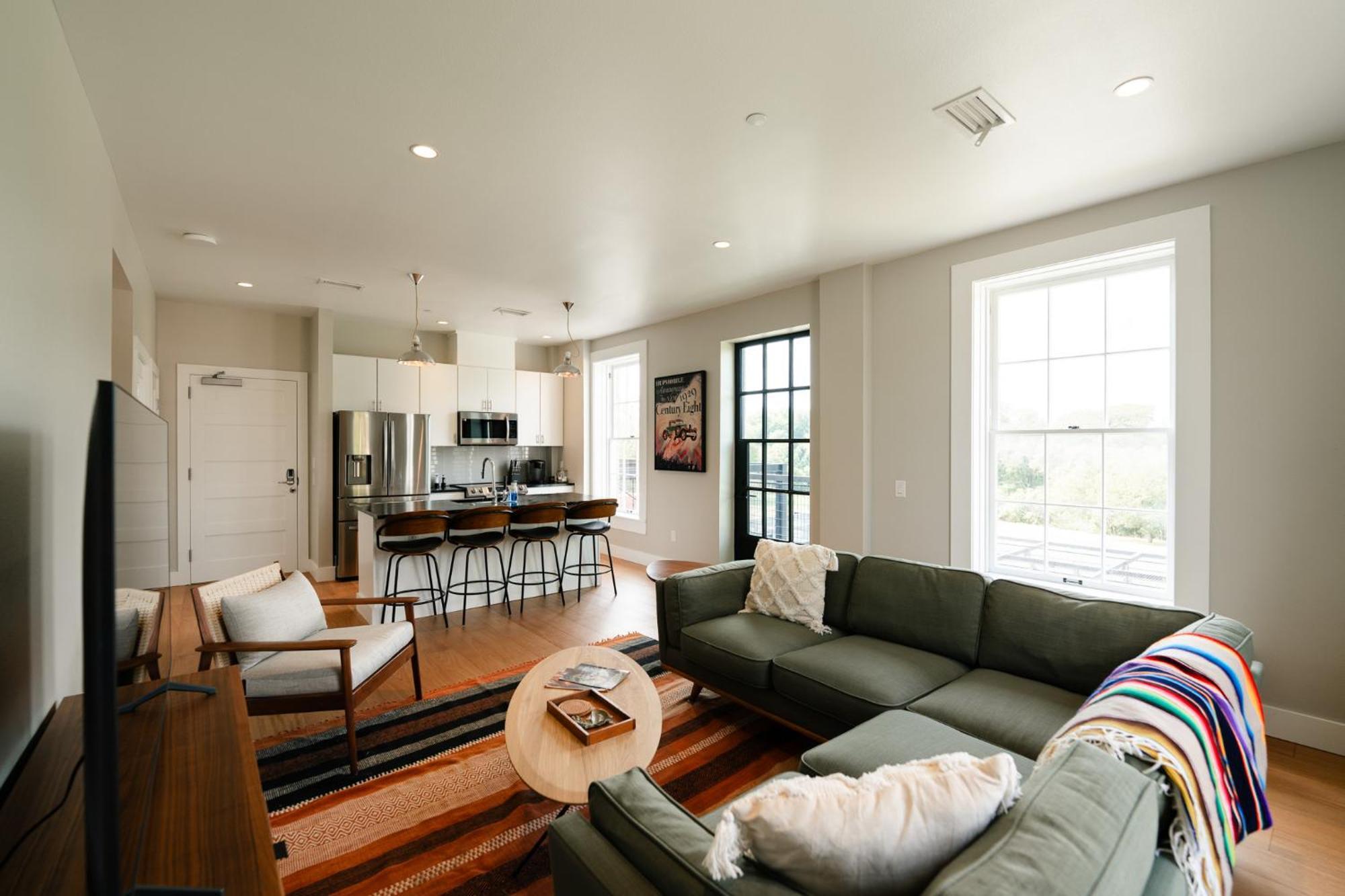 Western 1924 Luxury Lofts Martindale المظهر الخارجي الصورة